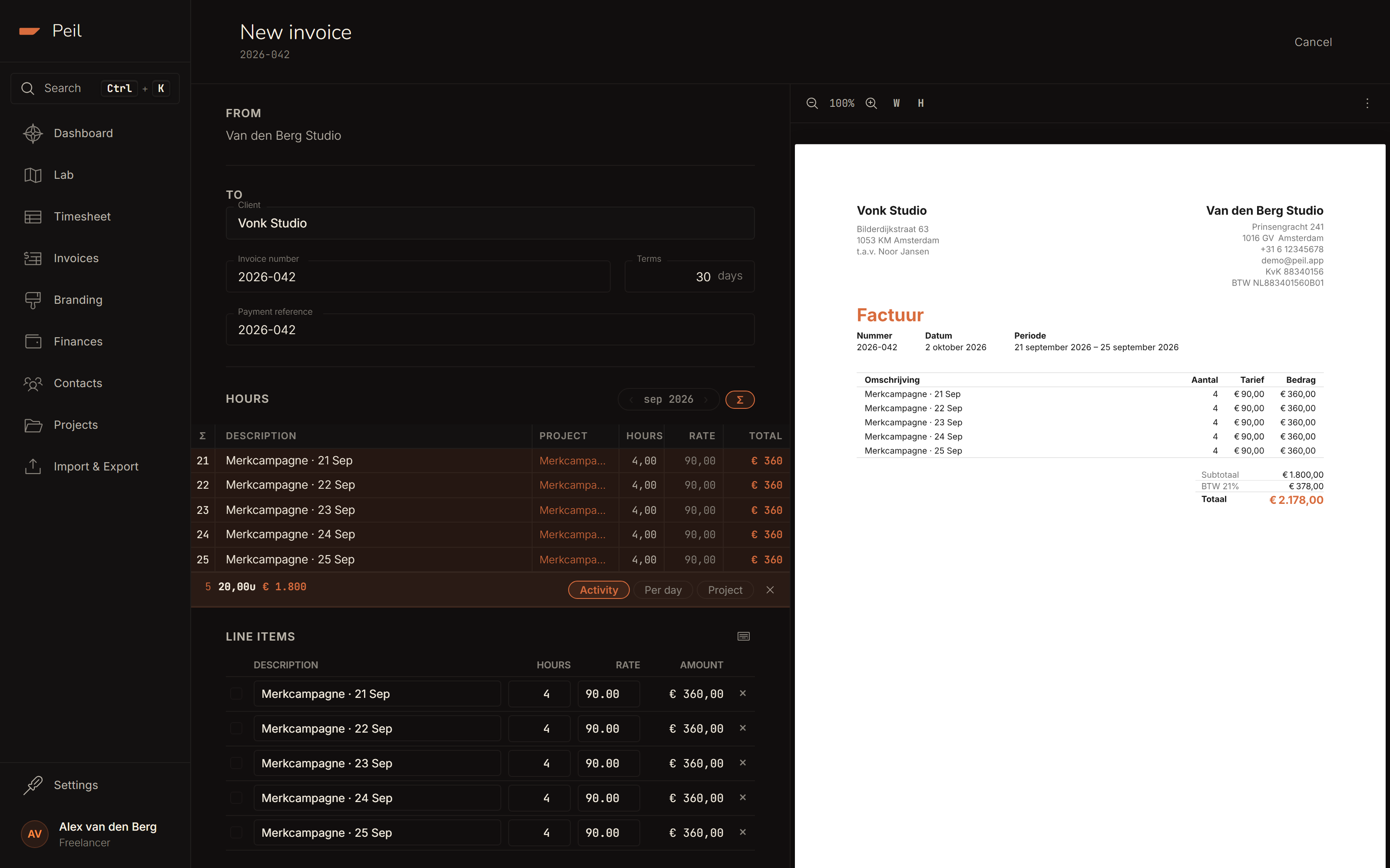 Invoice editor with client, invoice number and payment term on the left, live PDF preview on the right.